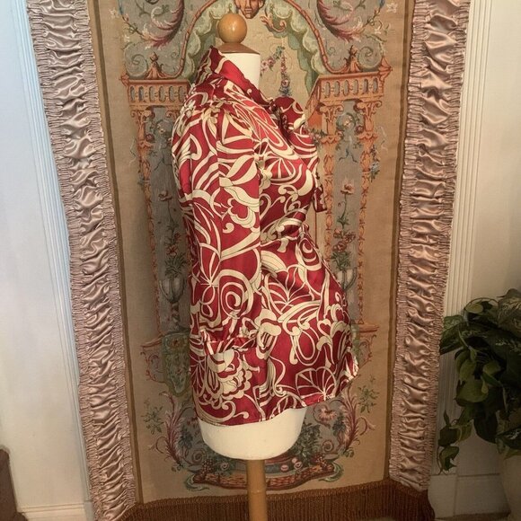 Motherhood. Size Small. Maternity Top with Tie Back and Bow Neck. B50 - Picture 4 of 7